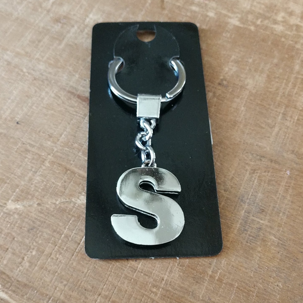 "S"Keychain